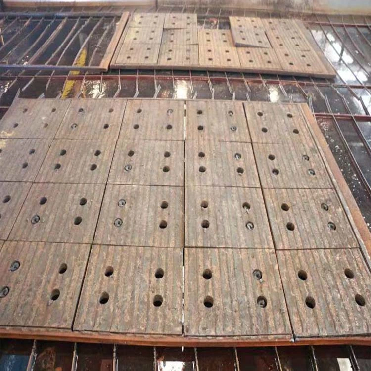 Piatto d'acciaio resistente all'uso composito di alta prestazione di usura 10+8