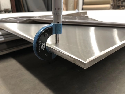 Strato laminato a freddo 3mm AISI 304L del piatto di acciaio inossidabile con 2B
